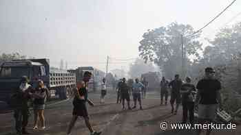 Munitionslager der griechischen Luftwaffe in Flammen
