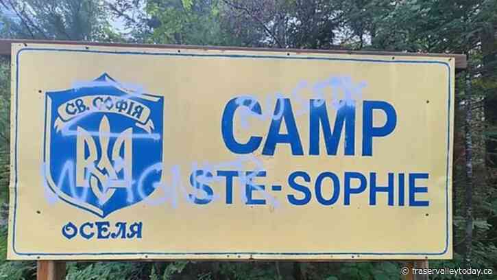 Sign outside Quebec Ukrainian summer camp vandalized with pro-Russian graffiti