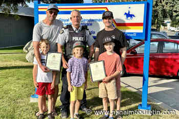RCMP recognize Kootenay men who saved girl from drowning