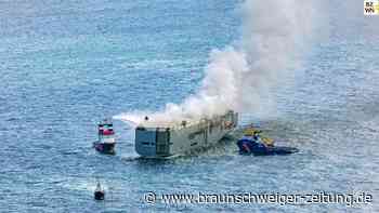 Niederländische Küstenwache: Brennender Frachter wird gedreht