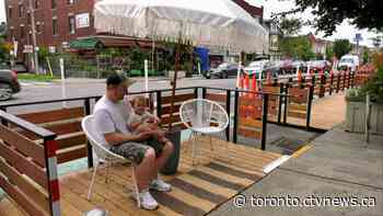 'We didn't even apply': City builds CafeTO patio for retailer, not restaurant