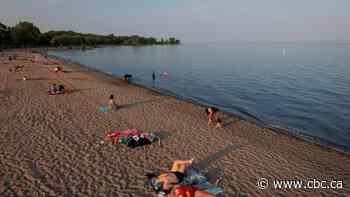 4 Toronto beaches marked unsafe for swimming amid heat wave