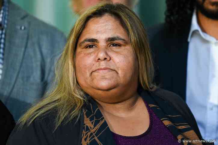 Aboriginal Art Collective in Australia Responds to Allegations of Interference by White Art Assistants