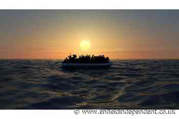 2000 asylum seekers to be housed in tents at military sites