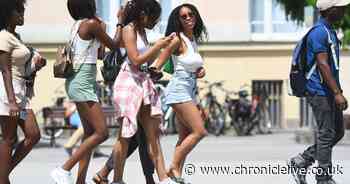 Brits going on holiday issued warning over pickpockets targeting tourists