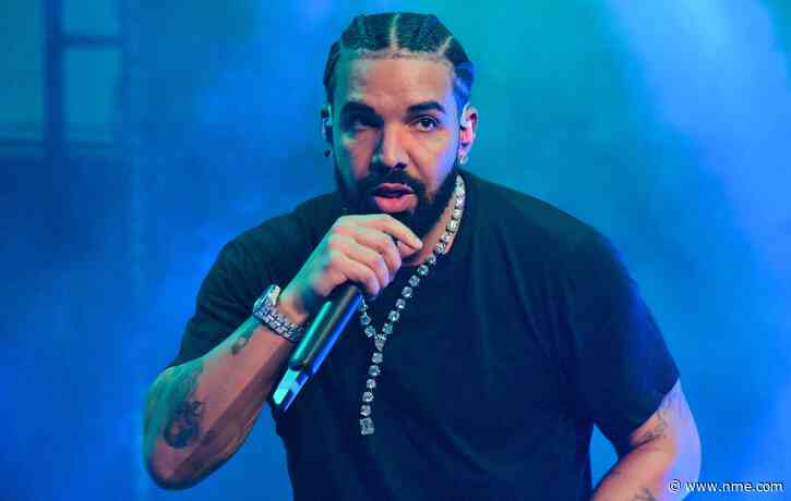 Drake has bought Tupac’s ring at auction for $1million
