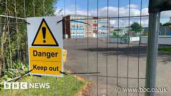 Primary school closed after sinkhole found in playground