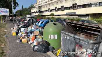 Roma sud invasa dai rifiuti “dichiara guerra” a Gualtieri e Alfonsi