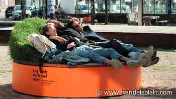 Grüne Innenstädte: Wenn Parkplätze begrünte Treffpunkte werden