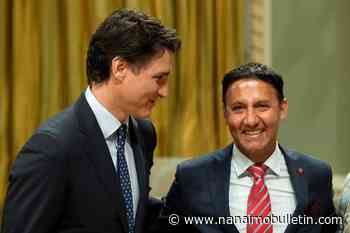 New justice minister arrives amid bail debate