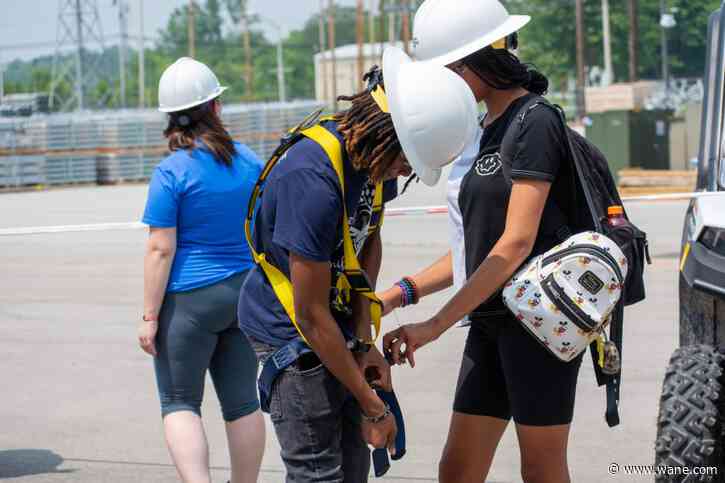 Local students get hands-on experience with I&M line work