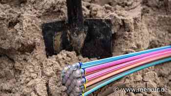 Glasfaserausbau in Iffeldorf startet - aber erst darf die BR-Radltour vorbeirollen