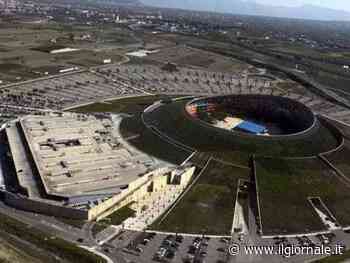 Nola, accoltellato nel parcheggio di un centro commerciale: morto 28enne