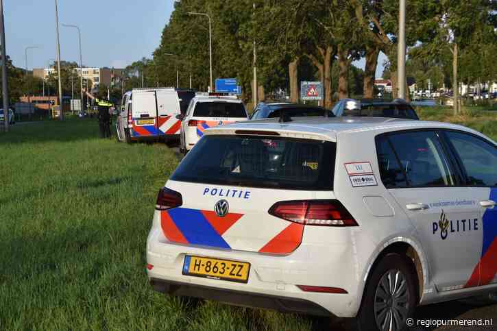 Melding van ANPR camera leidt tot achtervolging en klemrijden op de A7 “een vuurwapen gelijkend voorwerp”