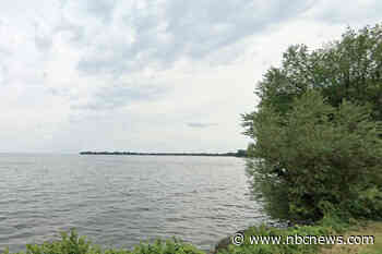 NTSB investigating dual plane crashes near Oshkosh, Wisconsin; recovery search for 2 people underway