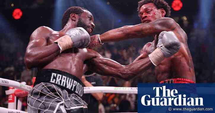 Terence Crawford wins undisputed welterweight crown with beatdown of Errol Spence