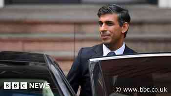 Sunak orders review of low traffic neighbourhoods in pro-motorist message