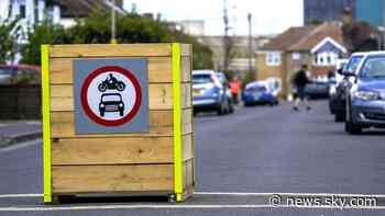 'I'm on the side of motorists': Sunak orders review of low traffic neighbourhoods