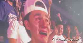 Drake Makes Concertgoers Cry Using AR Snapchat Filter