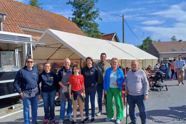 Dertigste rommelmarkt op de Vijfwegen is een groot succes