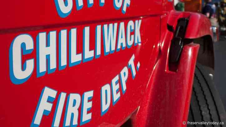Chilliwack firefighters contain flames in forested area of Little Mountain