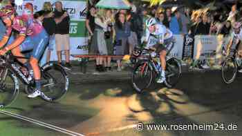Packende Rennen bei der Radsportnacht – Dieser Tour de France-Starter siegt in Bruckmühl