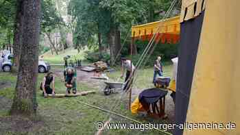 Historische starten mit dem Aufbau für das Bürgerfest