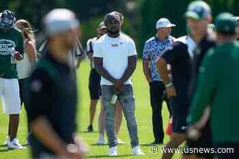 Dalvin Cook Visits With the Jets and Watches Practice as He Considers His Options