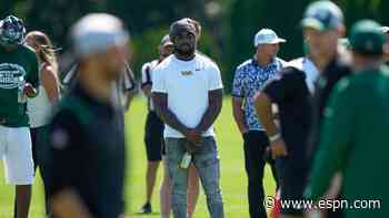 Best of NFL training camps: Cook at Jets practice; Belichick mum on Zeke