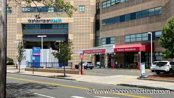 Teen shot while riding in car in New Haven: police