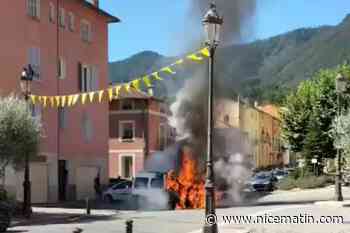 Roquebillière: une voiture en feu devant la mairie
