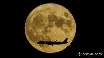 2 supermoons in August mean double the stargazing fun