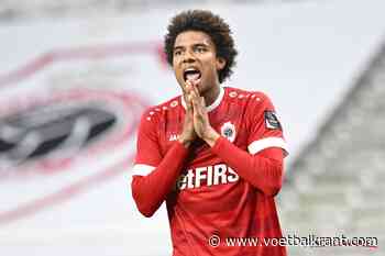 Stengs geeft de reden waarom hij Feyenoord boven Antwerp verkoos