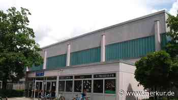 Offen für kreative Ideen für Dachauer Hallenbau