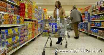 13 savings Universal Credit claimants can get - from free food to cheap travel