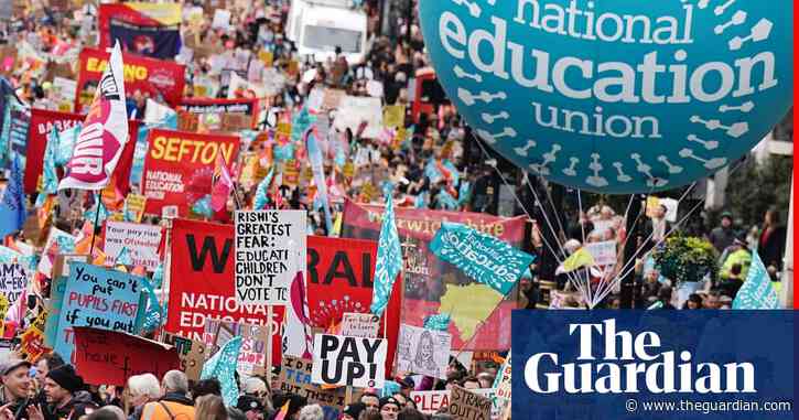Relief as teachers in England settle for 6.5% – but there may be battles ahead