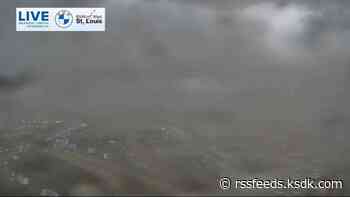 Nearly 120,000 without power in and around St. Louis due to severe thunderstorm