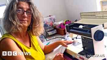 Etsy accused of 'destroying' sellers by withholding money