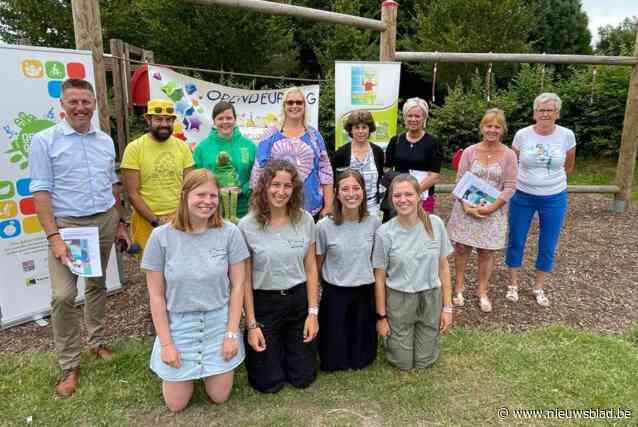 Monitoren houden met polsbandjes UV-index in de gaten: “We willen het risico op huidkanker verminderen”