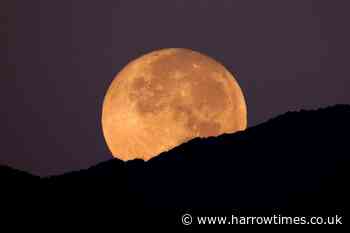 Supermoon to appear in London skies tonight: How to see