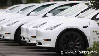 NHTSA probes complaints from Tesla drivers over loss of steering control