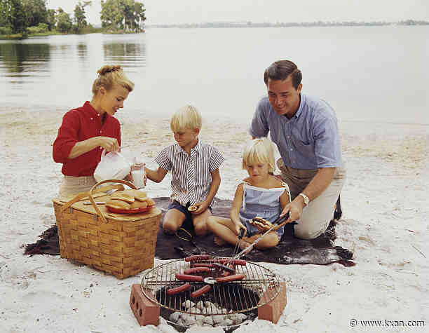 Need parenting advice to keep your cool this summer? Family therapist shares works with her kids