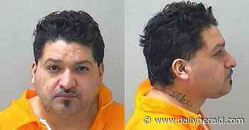 Aurora man pleads guilty to stabbing ex-girlfriend