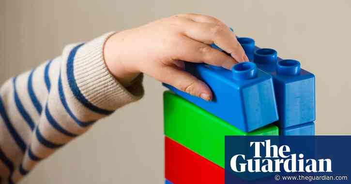 Court delays leave tens of thousands of children in limbo after parents split