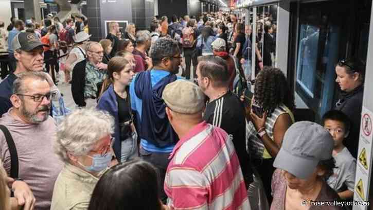 New Montreal light-rail train line saw two service interruptions on day of launch