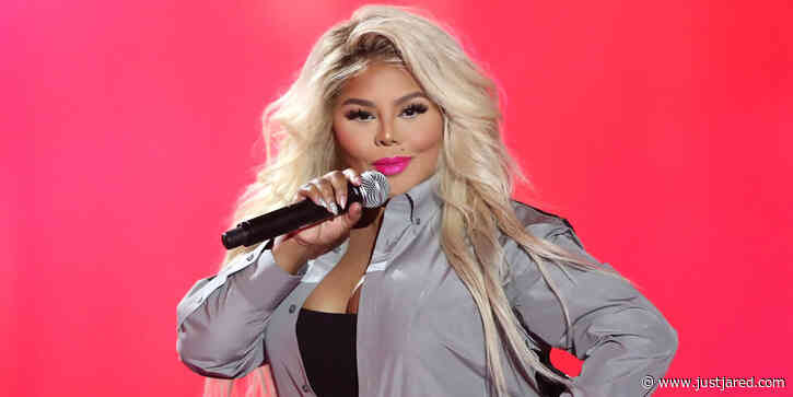 Lil' Kim's Memoir - Title, Release Date & Celebrity Foreword Writer Revealed!