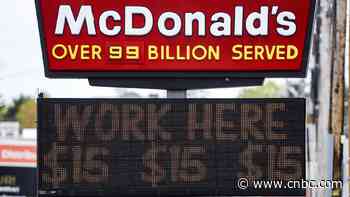 Private sector added 324,000 jobs in July, well above expectations, ADP says