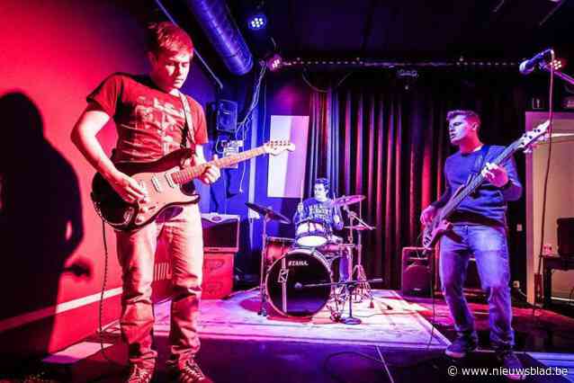 Shunk op het podium in Pand