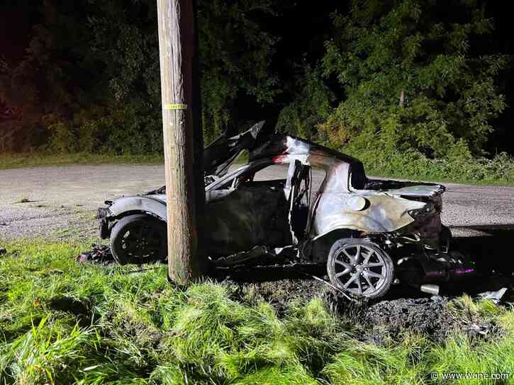 Driver dies in fiery crash in Steuben County