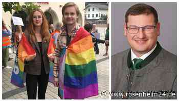 Nach Anti-Queer-Post: Bad Aiblings Dritter Bürgermeister reagiert auf Rücktrittsforderungen
